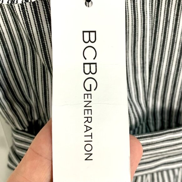 BCBGeneration Off-The-Shoulder Striped Jumpsuit Size 0 Navy White New - Picture 10 of 11